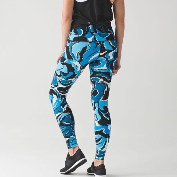 Lululemon Wunder Under Pant (Hi-Rise) Boom Bloom Beach Blanket Blue Ice Milk 6 - Picture 5 of 14